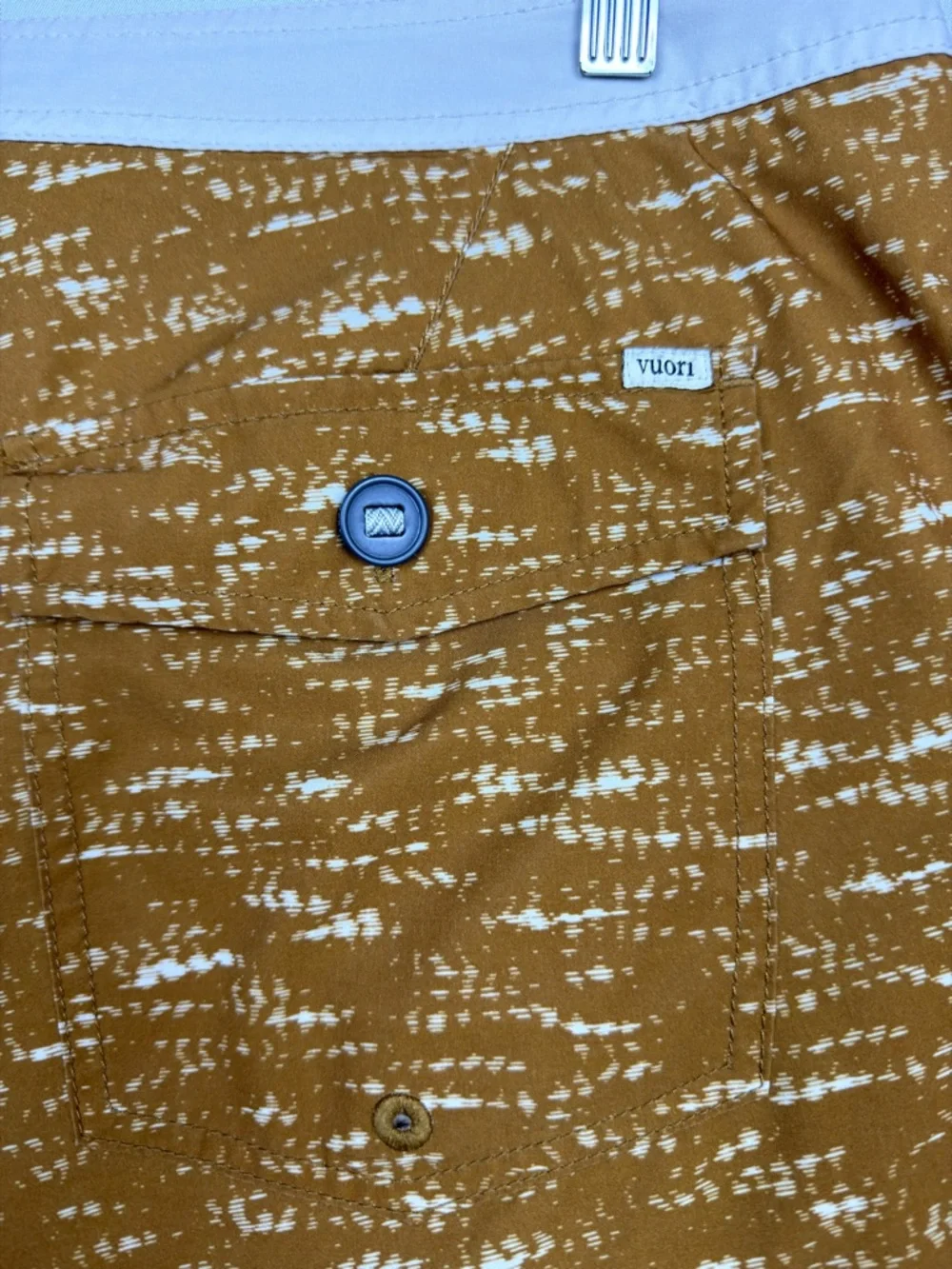 Vuori Board Shorts Size 36 V314